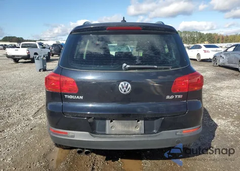 2015 Volkswagen Tiguan S z USA, uszkodzony, nr VIN WVGAV7AX1FW512183